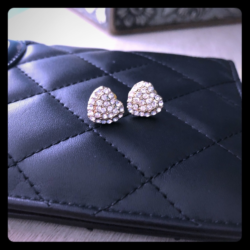 💝Adorable “Sweet” Heart Earrings💝